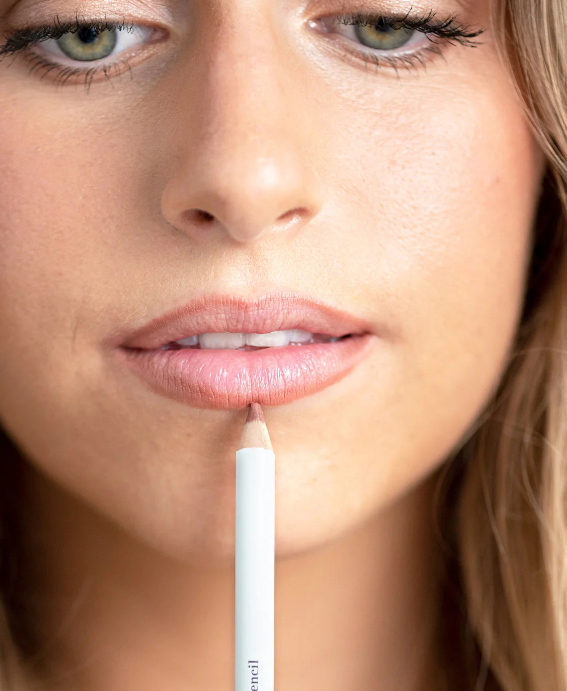 Ere Perez Açaí lip pencil - Shy